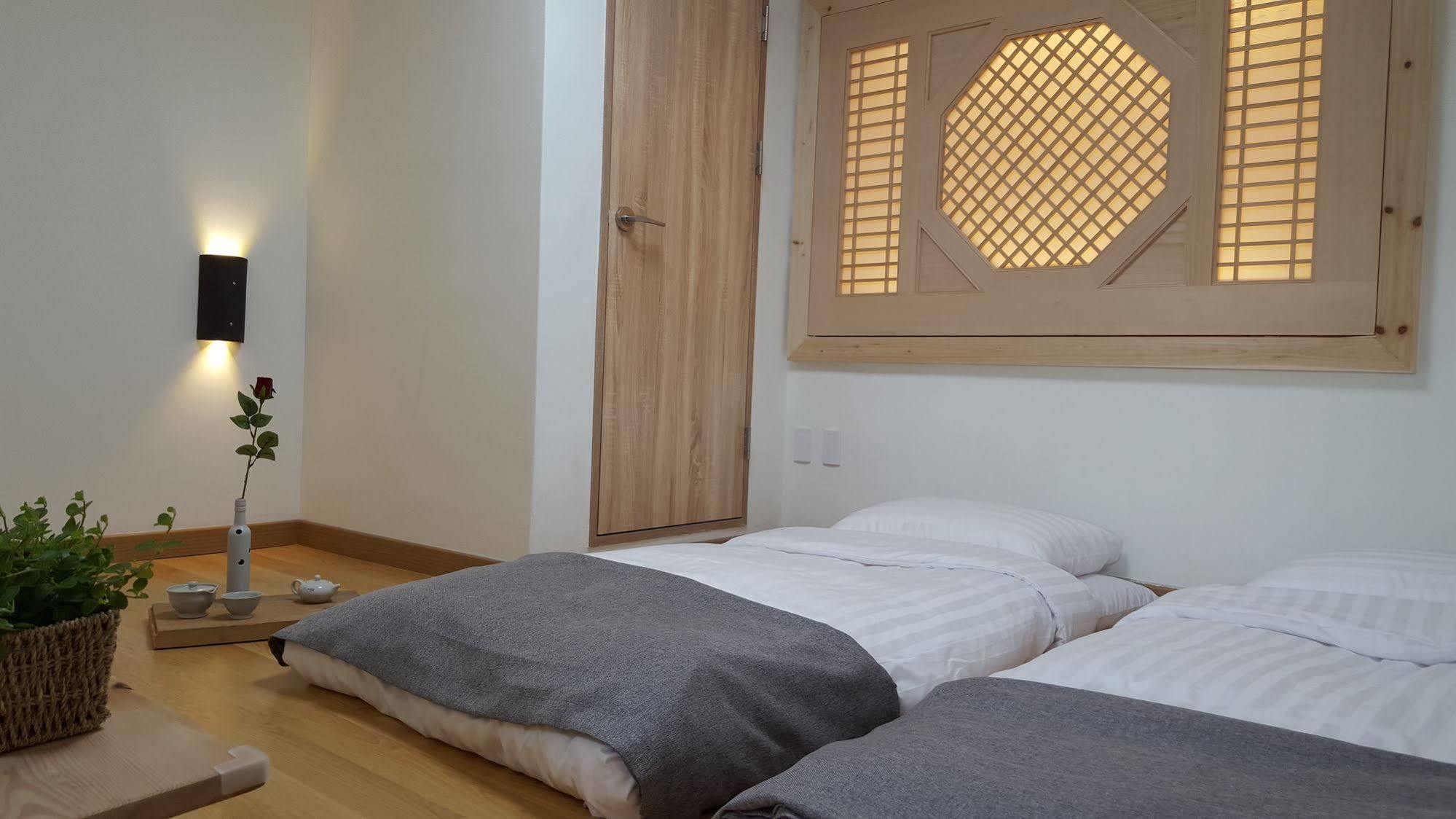 Woo Guest House Seul Exterior foto